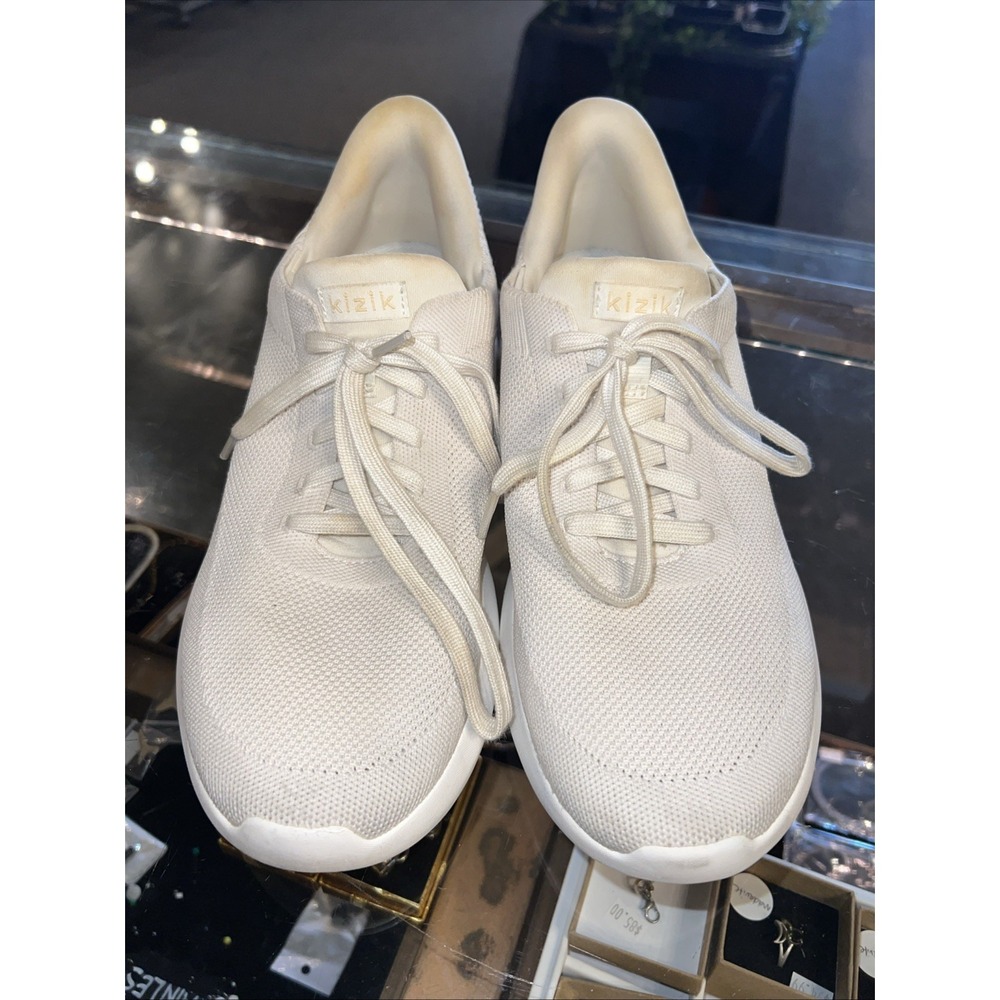 Kizik Mens 9 Crème Slip On Sneaker Great Condition Neutral Colors - Picture 3 of 9